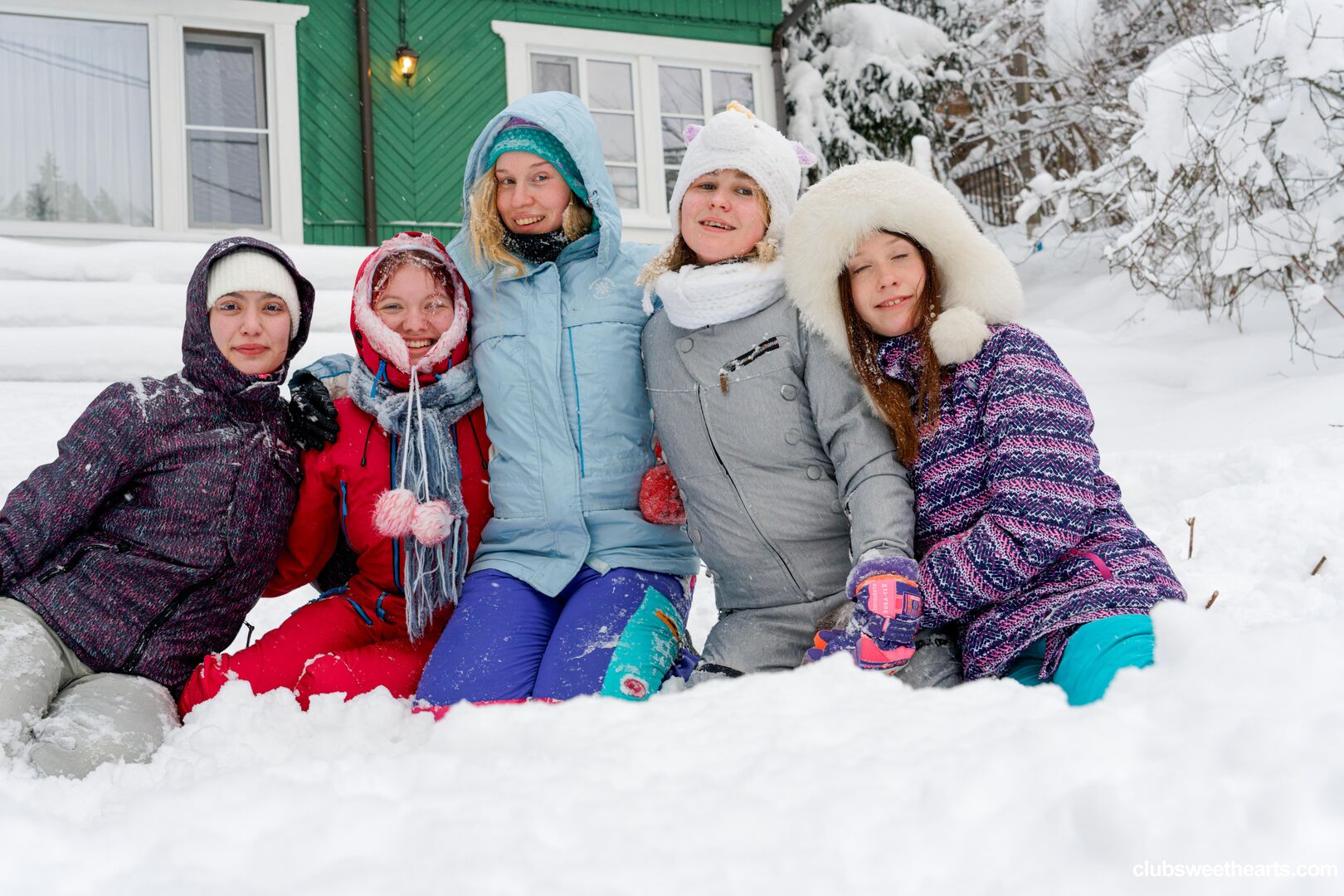 Frosty sweethearts 3/3