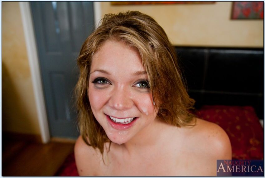 Jessie Andrews fucking in the chair with her natural tits