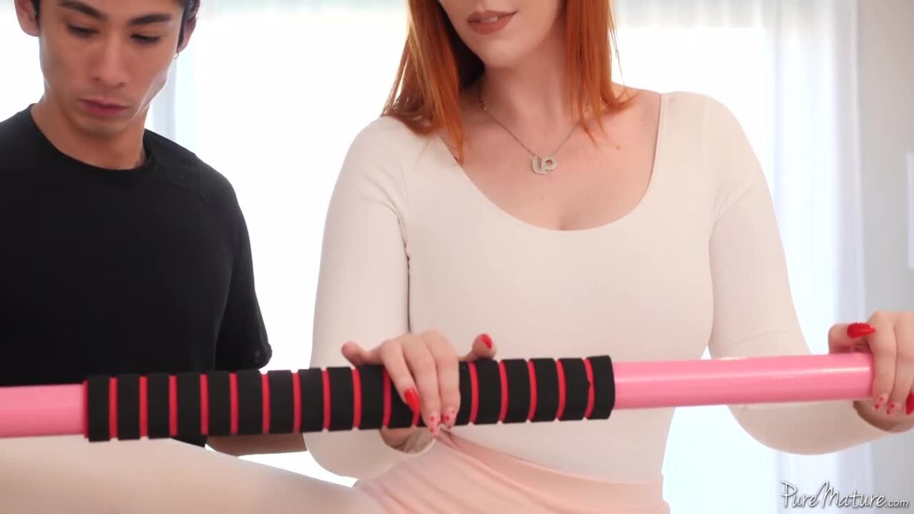 Lauren Phillips: Ballet Booty
