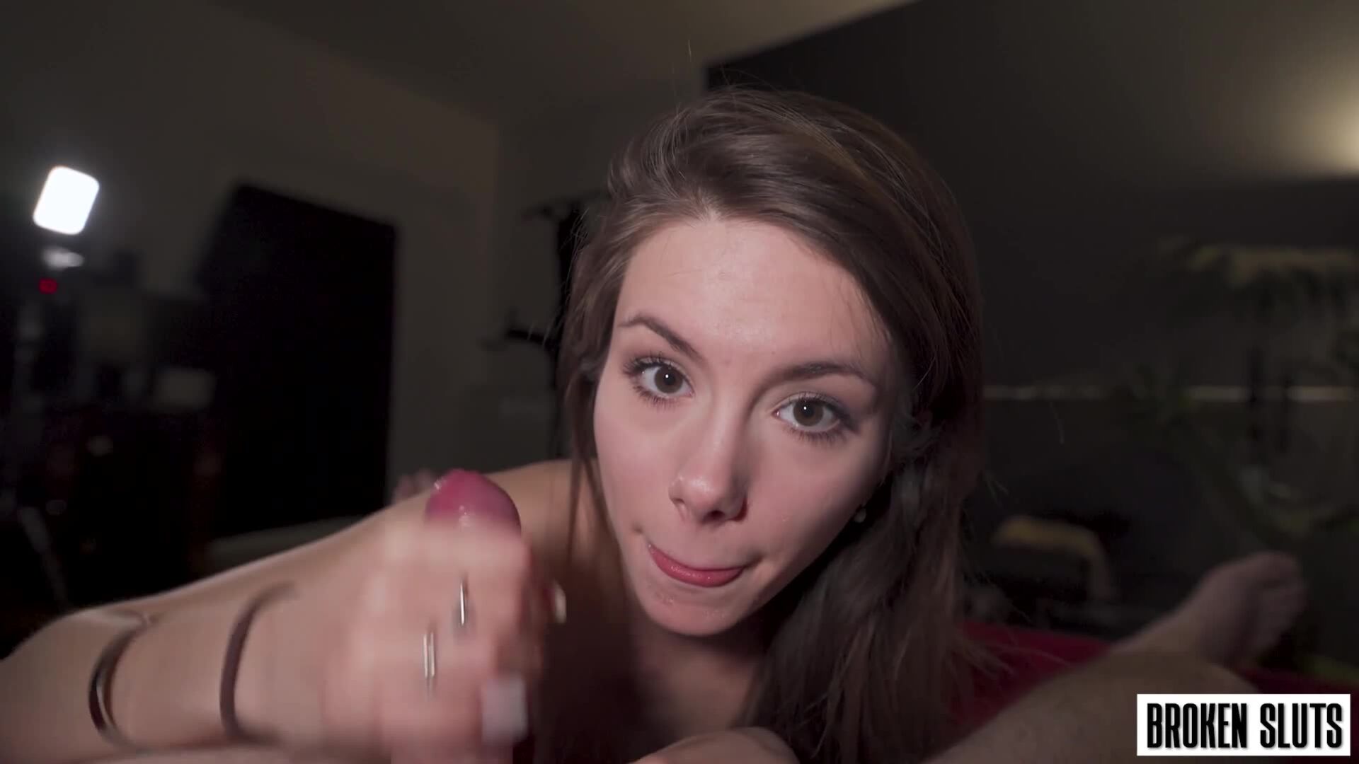 Liz Ocean: HER TINY BODY BEGS TO BE FUCKED