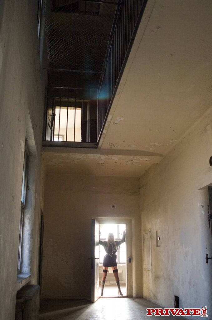 Gorgeous Big Boobed Blonde in Uniform Satisfies Two Jail Birds