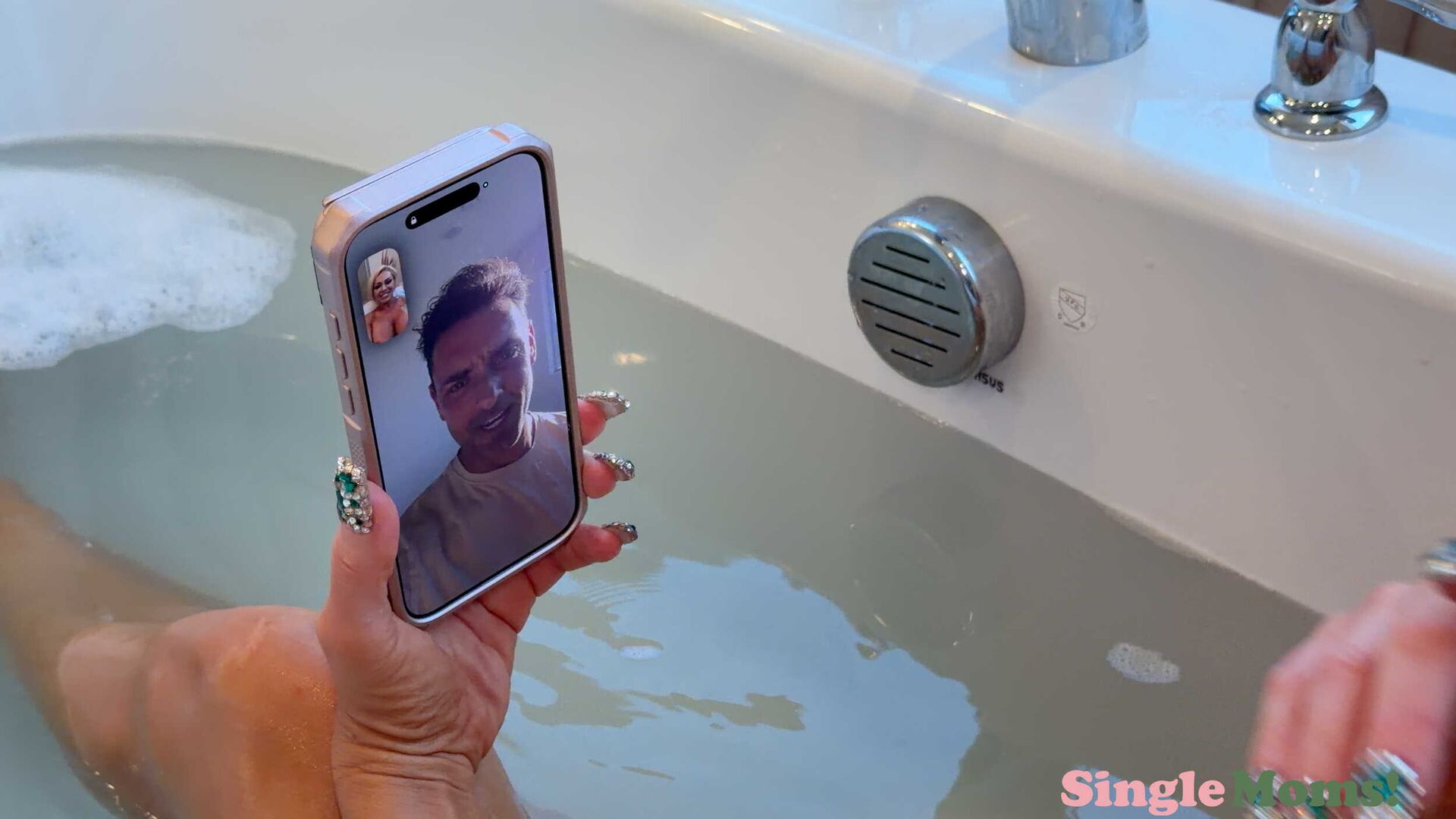 Sexy Single Mom Taylor Vixxen wants to pleasure herself with a nice hot bath and a stiff cock
