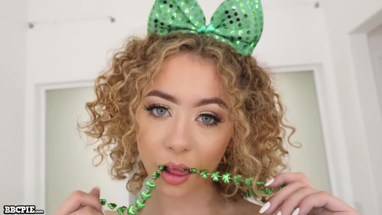 Allie Addison: St Paddys Day Creampie
