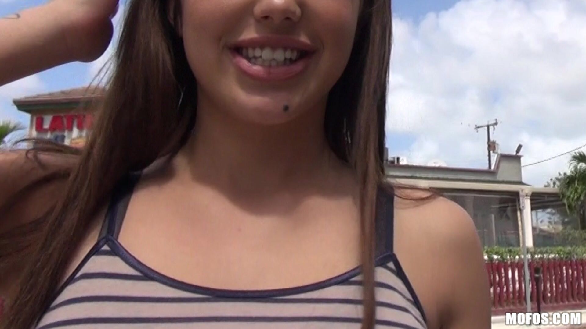 Street Blowjob !