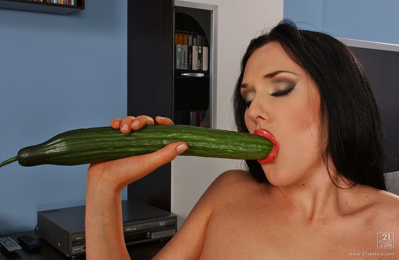 Veggie-girl