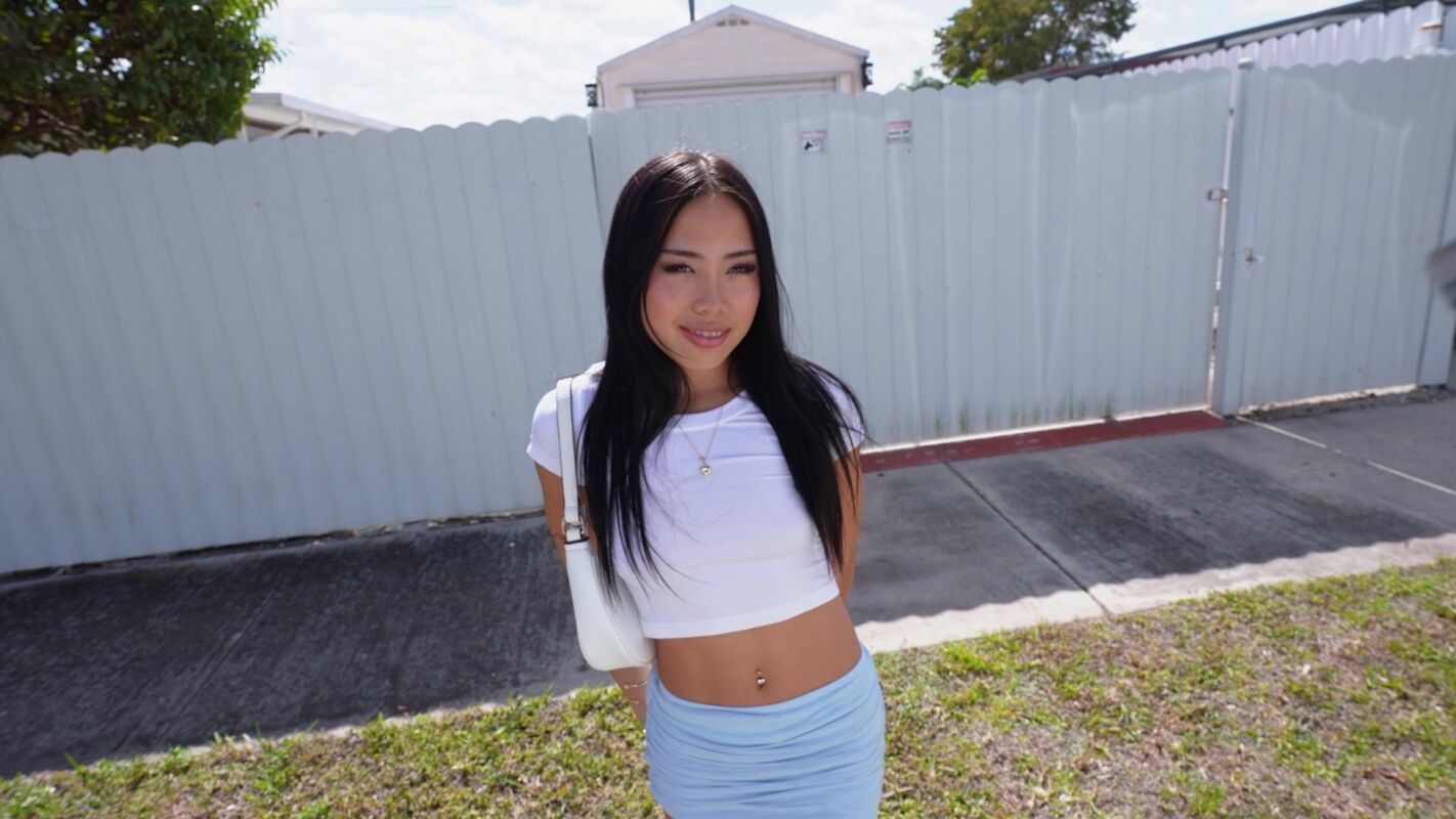 Vivienne Vo Cheats on her Boyfriend with Johnny Love