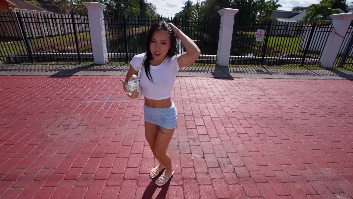 Vivienne Vo Cheats on her Boyfriend with Johnny Love