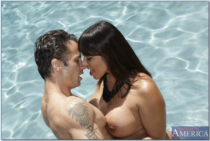 Asian Ava Devine fucking in the patio with her big ass