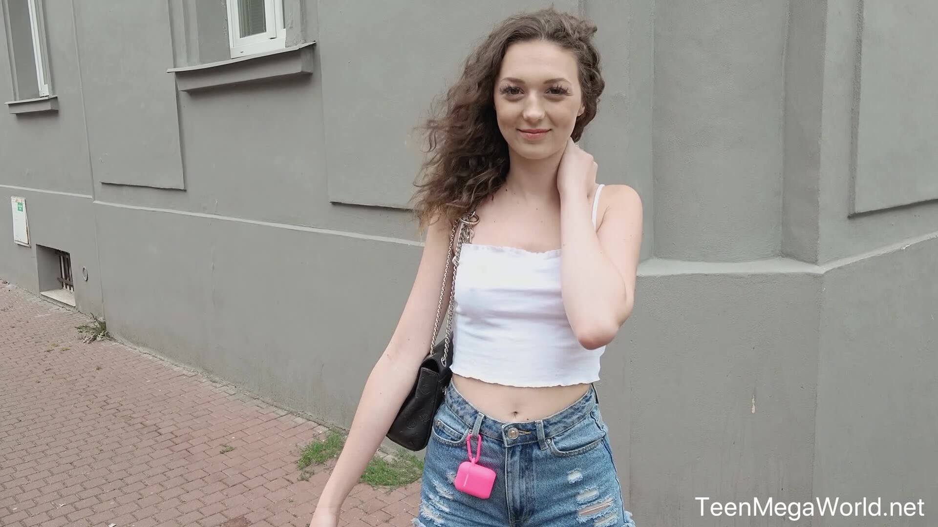 Teen Mega World: Isabella De Laa