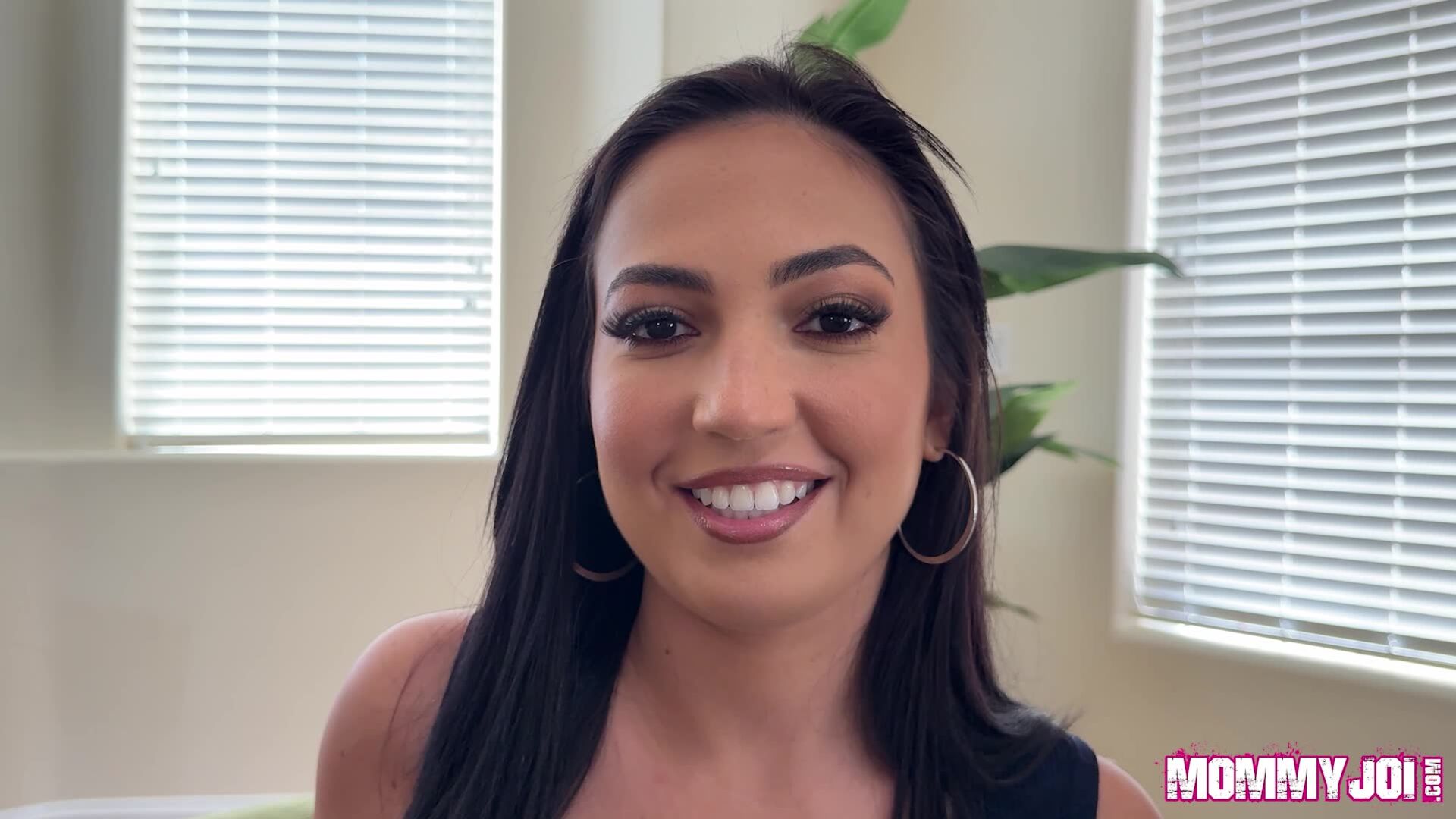 Mira Luv: Come Get Some Of Stepmommy's Pussy