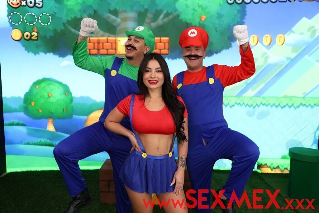 A THREESOME WITH THE BROS . Alejandra Palacios