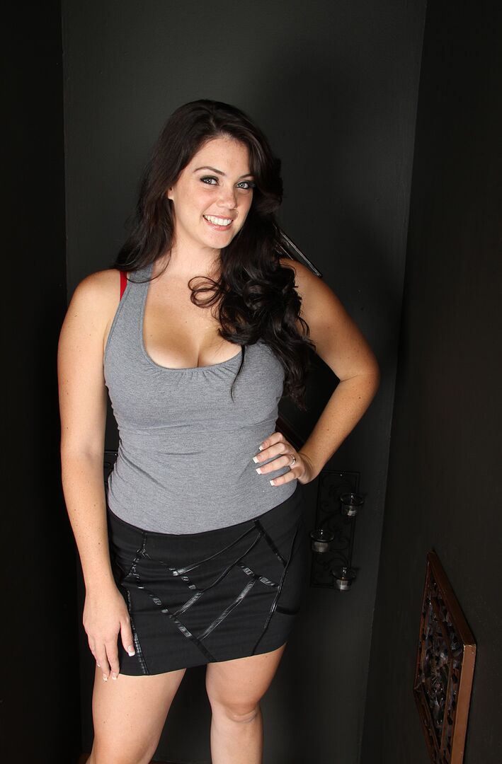 Joe Blow Gets Off In A Glory Hole By Alison Tyler