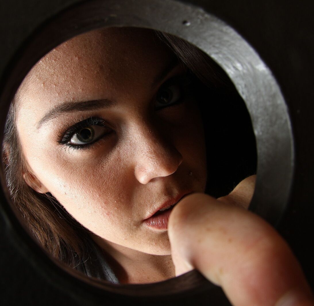 Joe Blow Gets Off In A Glory Hole By Alison Tyler