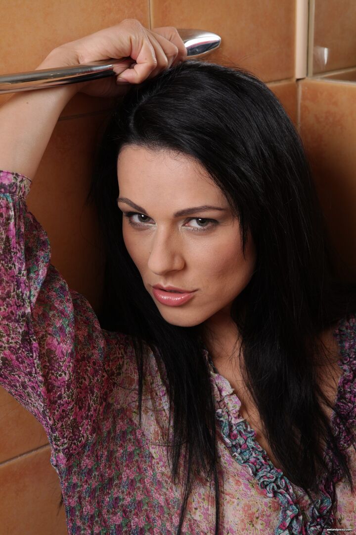 Katty N — Katty