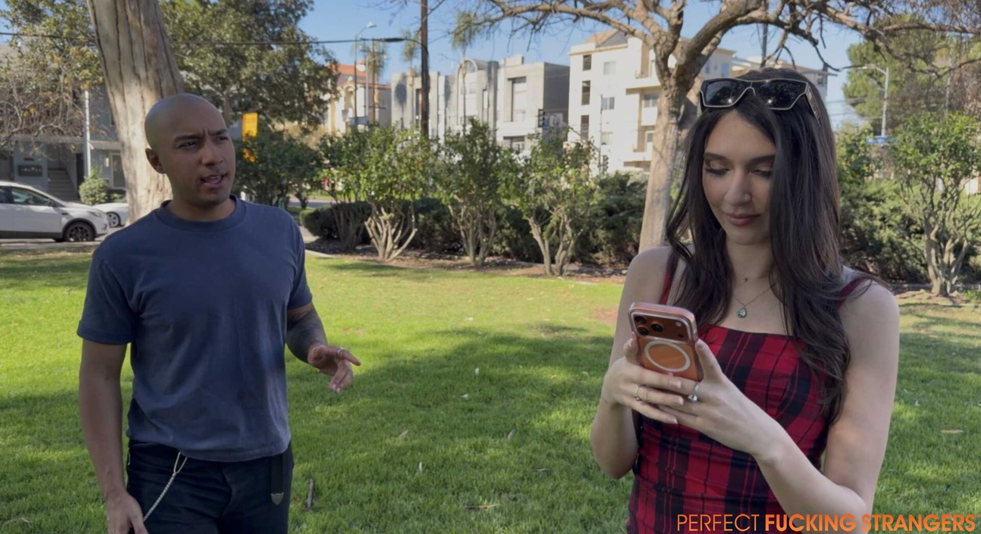 Influencer Aria Sloane gives an admirer exclusive access between her legs