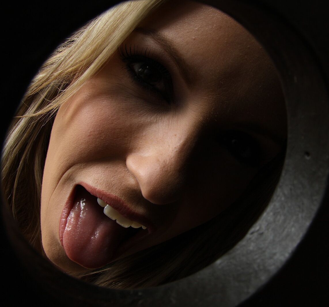 Courtney Cummz Milks Ralph Longs Cock Through A Glory Hole
