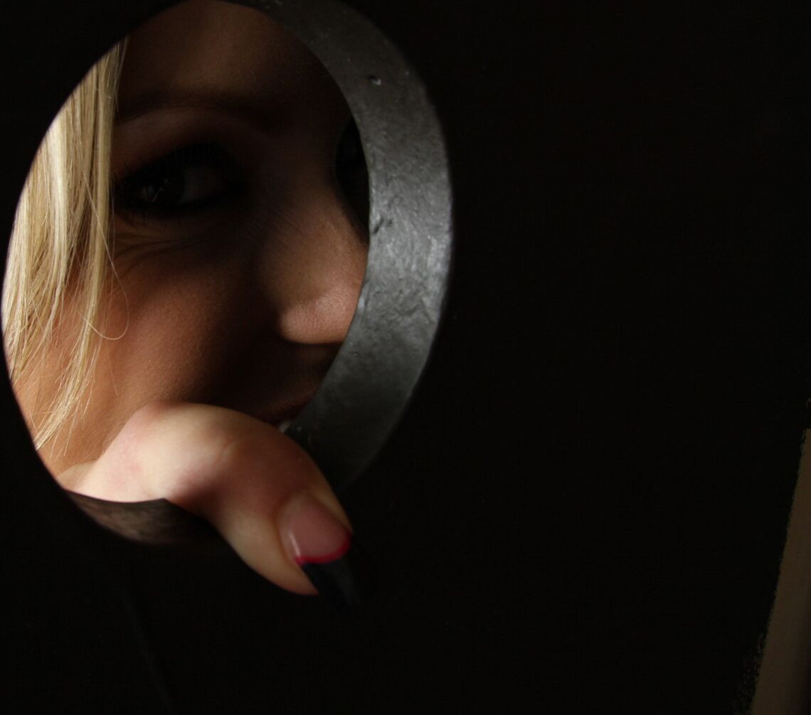 Courtney Cummz Milks Ralph Longs Cock Through A Glory Hole