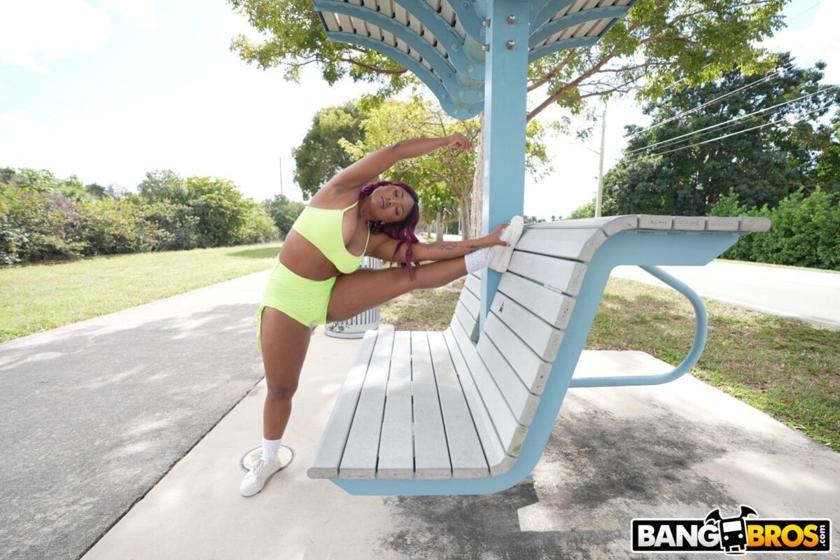 Avery Jane Works Out On A BBC