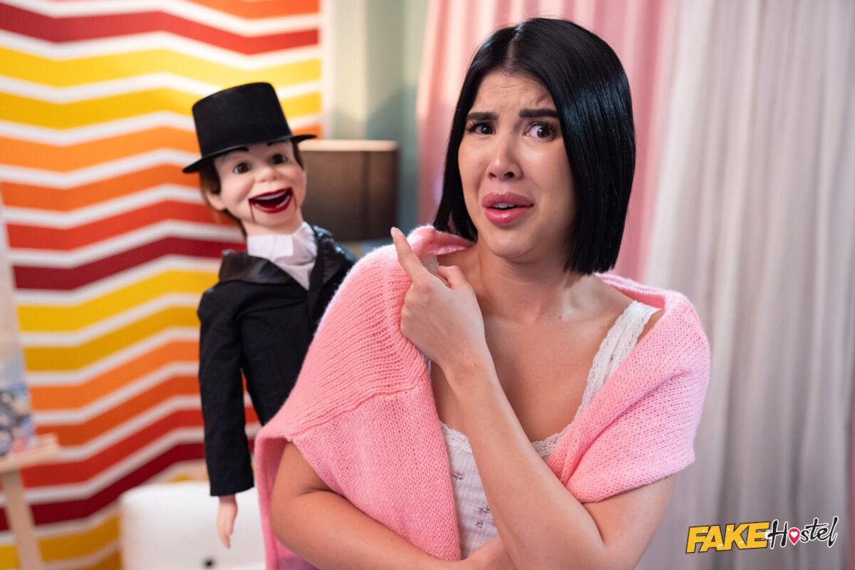 The Haunted Dirty Dummy (Halloween)