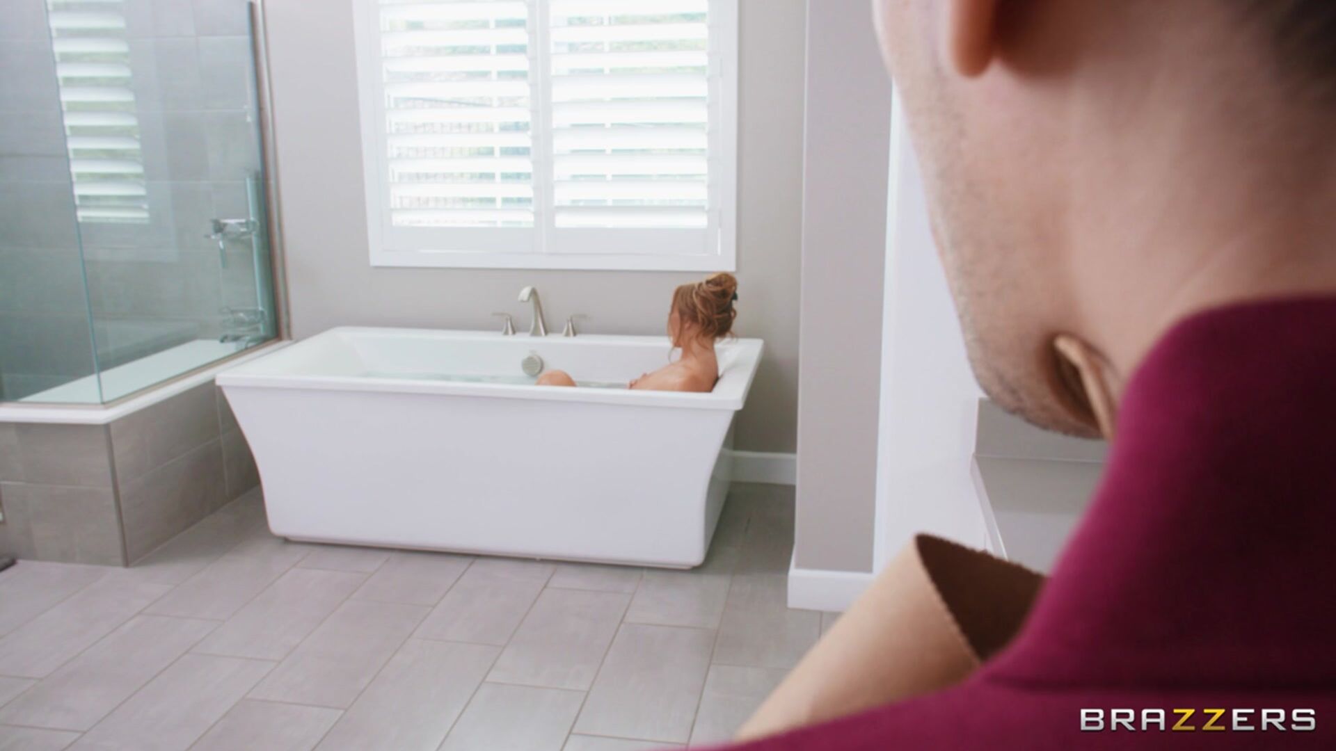 Bathtub Cock Delivery? What A Time To Be Alive!