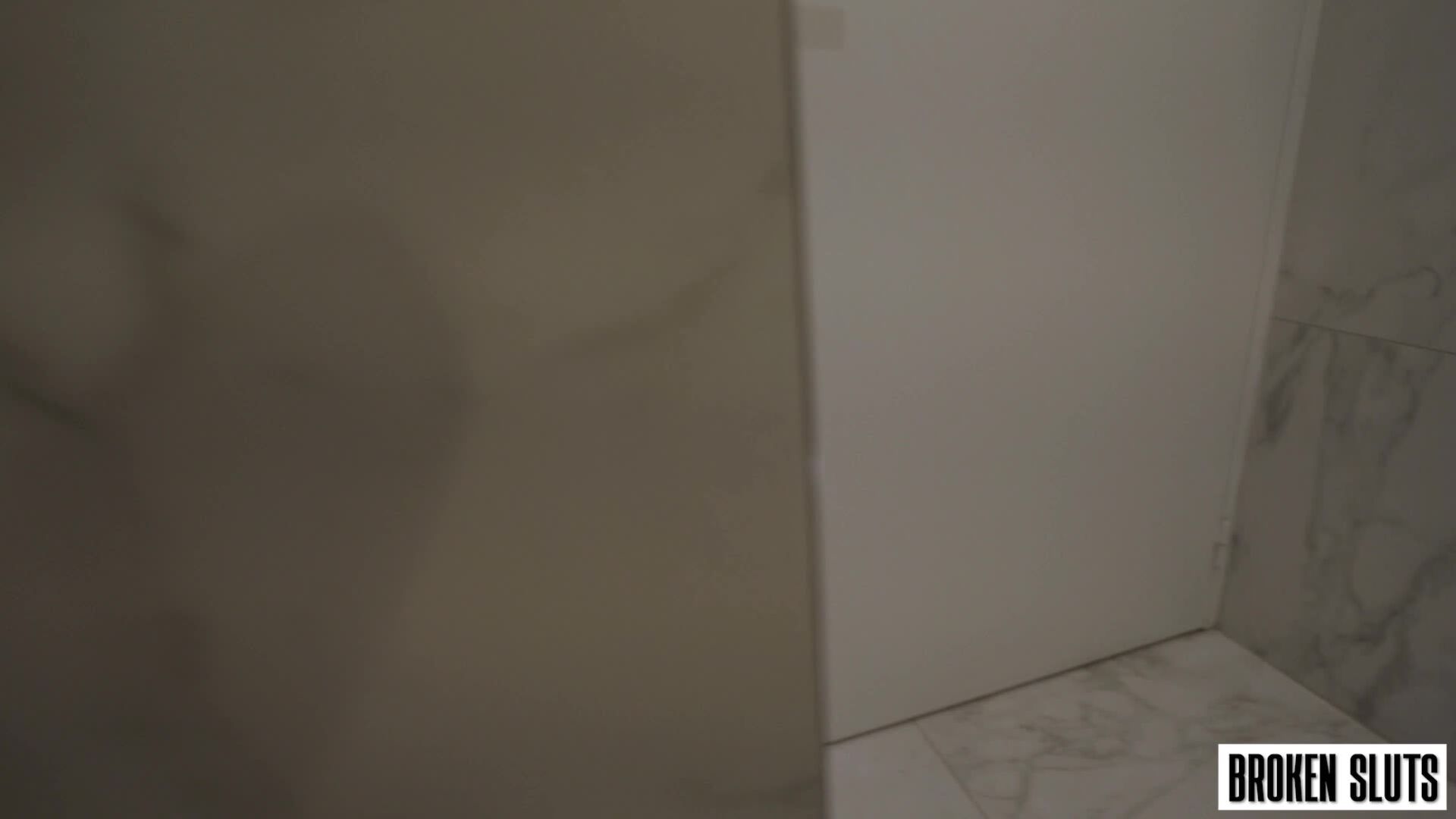 SPYING ON STEP SISTER GOT HIM LAID - Princess Alice