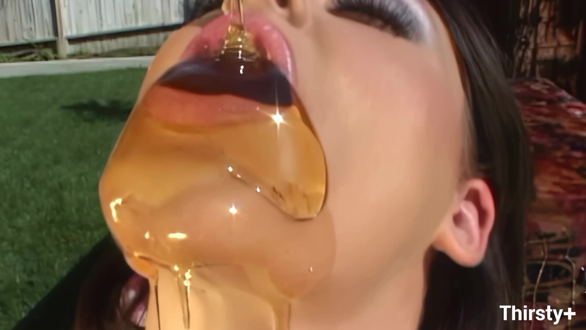 Sophie Dee: Super Soaker Squirter