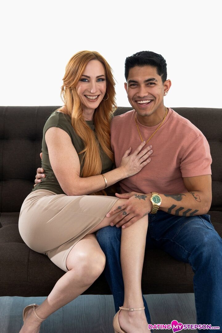 My Stepmom Is The Perfect Date - S5:E4