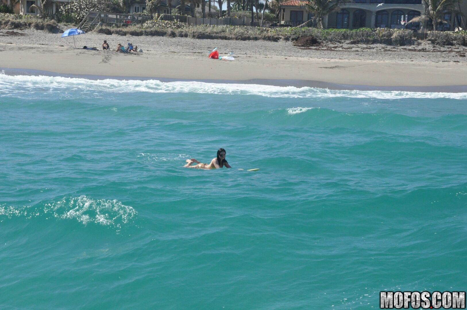 Hard Core Surf !