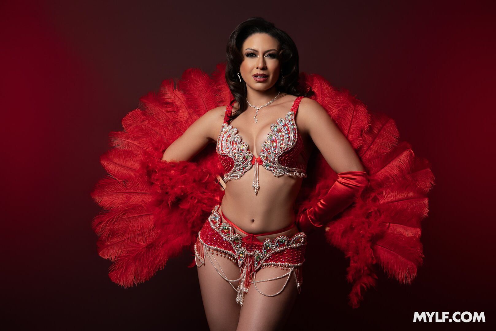 After the Burlesque Show: Cassie’s Private Performance
