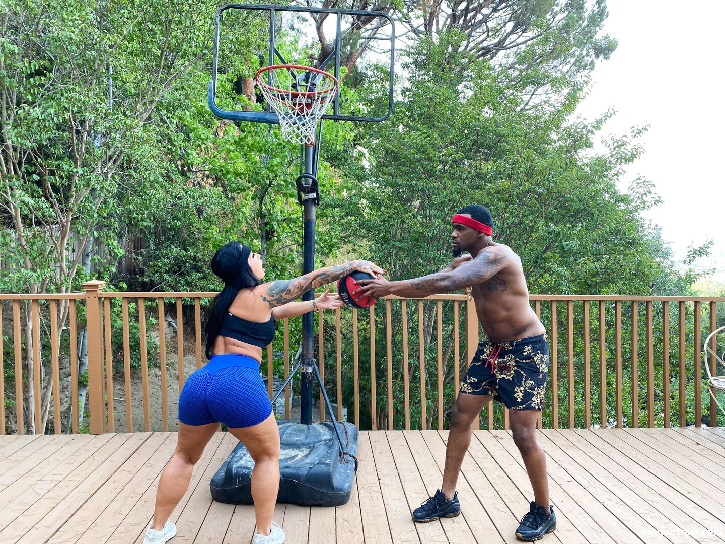 Big booty on the court