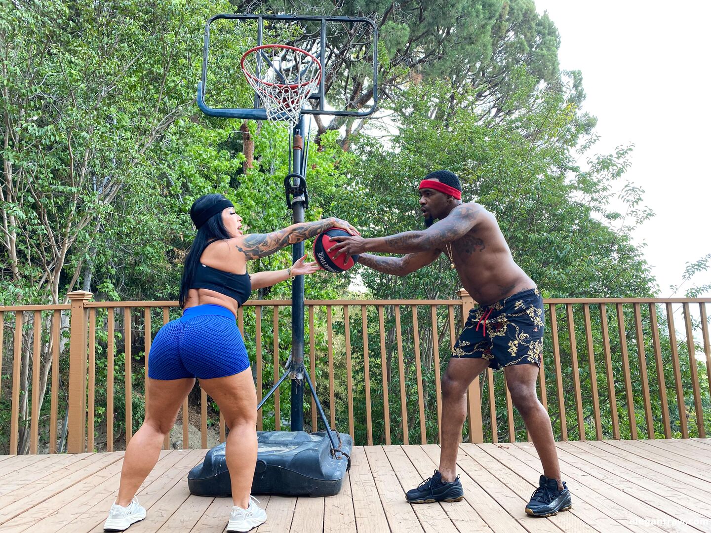 Big booty on the court