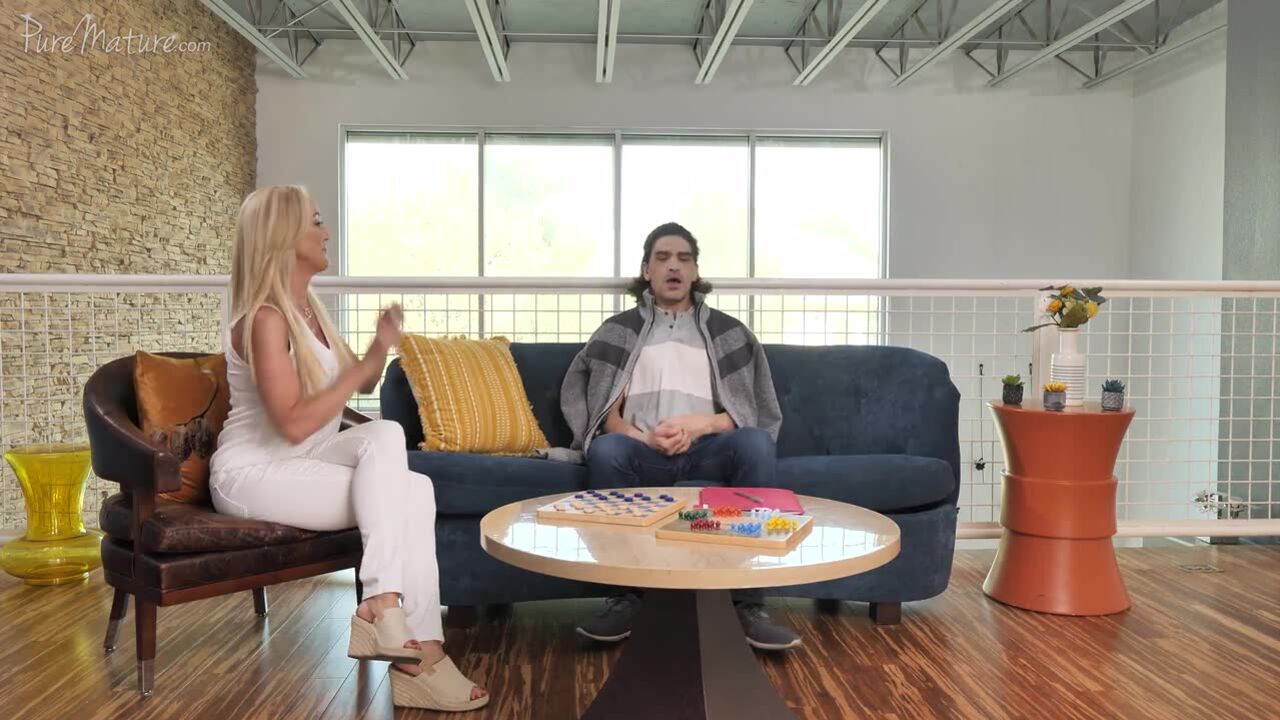 Brandi Love: Sex Therapy With Dr Love