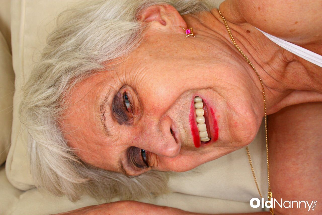 GRANNY ENJOYS A BIG YOUNG COCK IN HER PUSSY