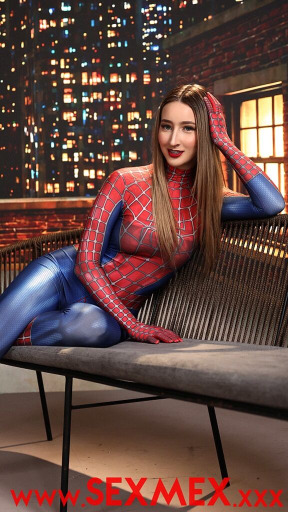 Spidergirl . Lula Stocch