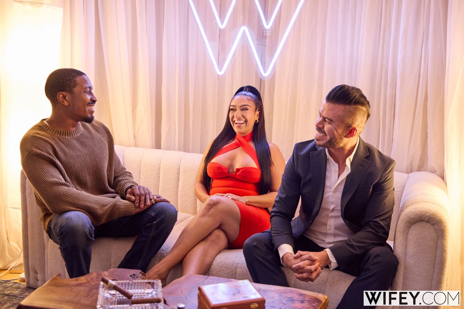 Sandra And Ivan: Wife Treats Her Man To A Front-Row Show
