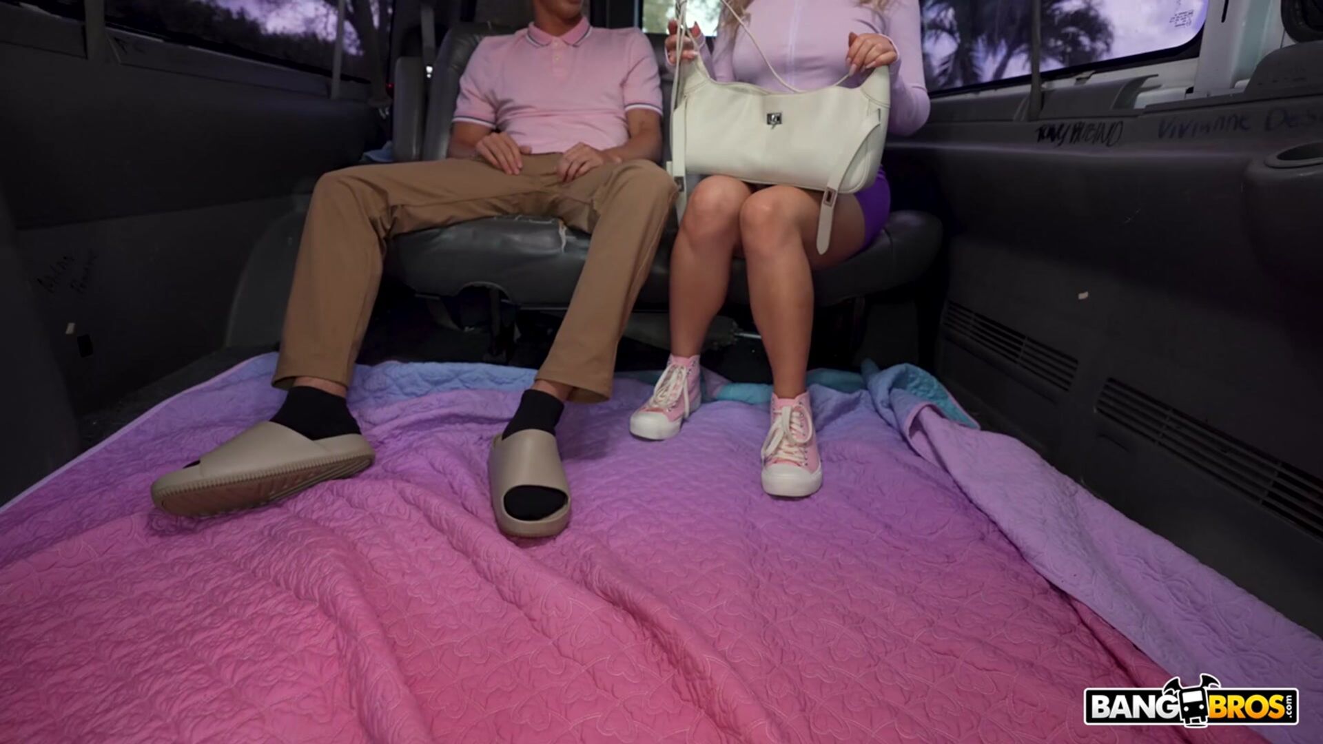 Yogi Baddie Gets Fucked on The Bus