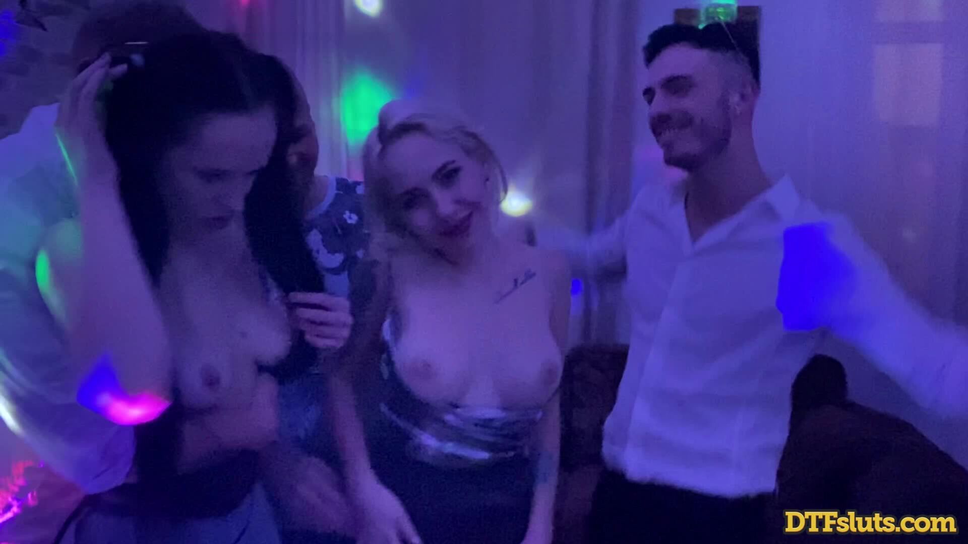 Juicy Leila and Bella Mur Are Group Sex Party Sluts