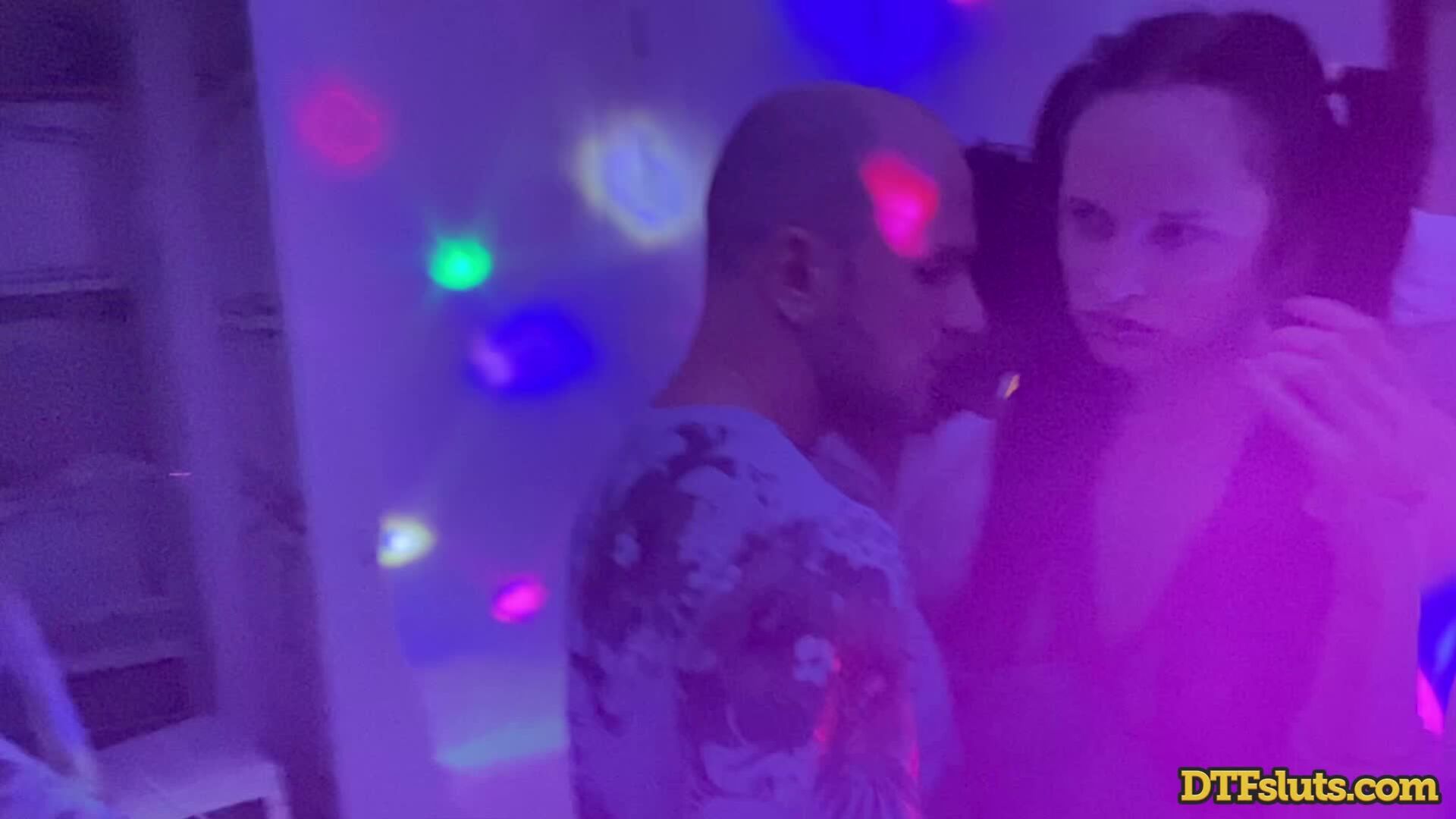 Juicy Leila and Bella Mur Are Group Sex Party Sluts