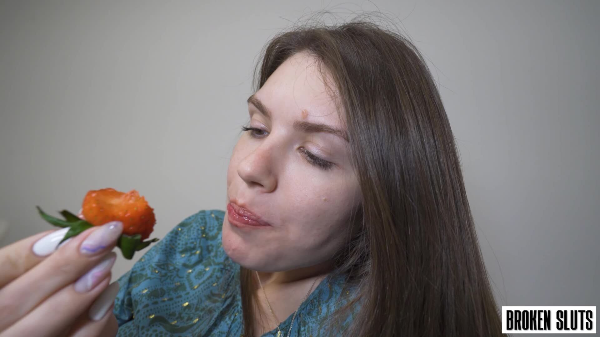 RIDING FOR THE NUT - Her Gripping Teen Pussy Always Milks Him In Minutes - Princess Alice