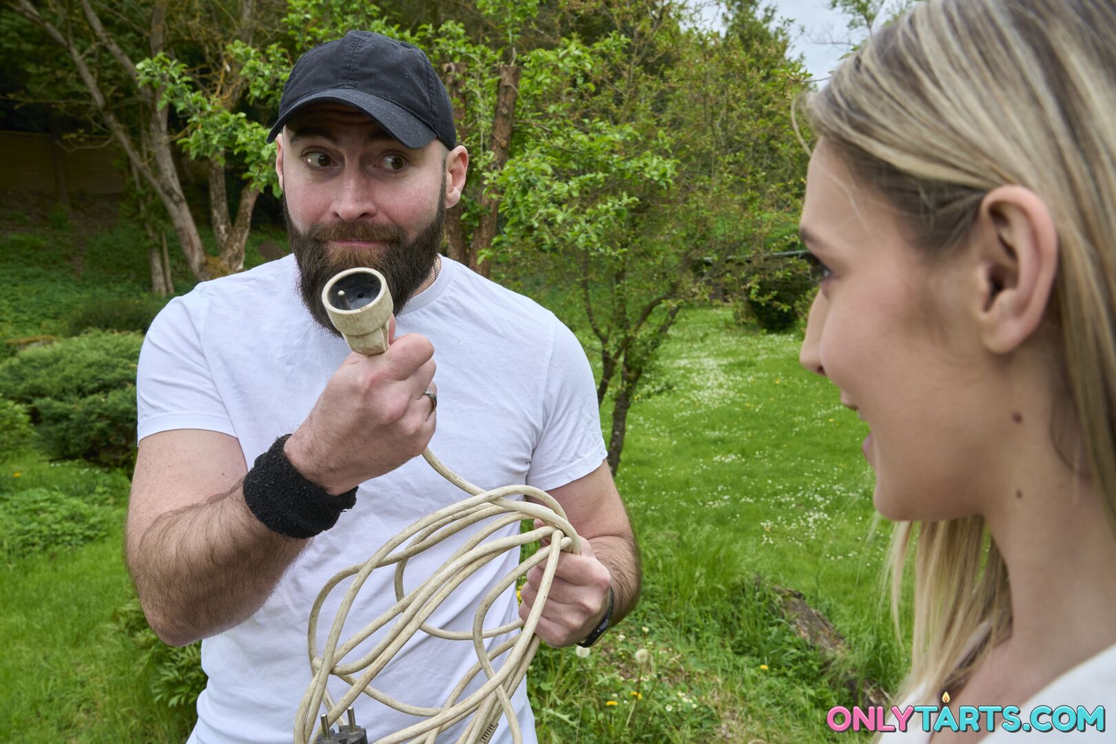 Backyard Cunt Service