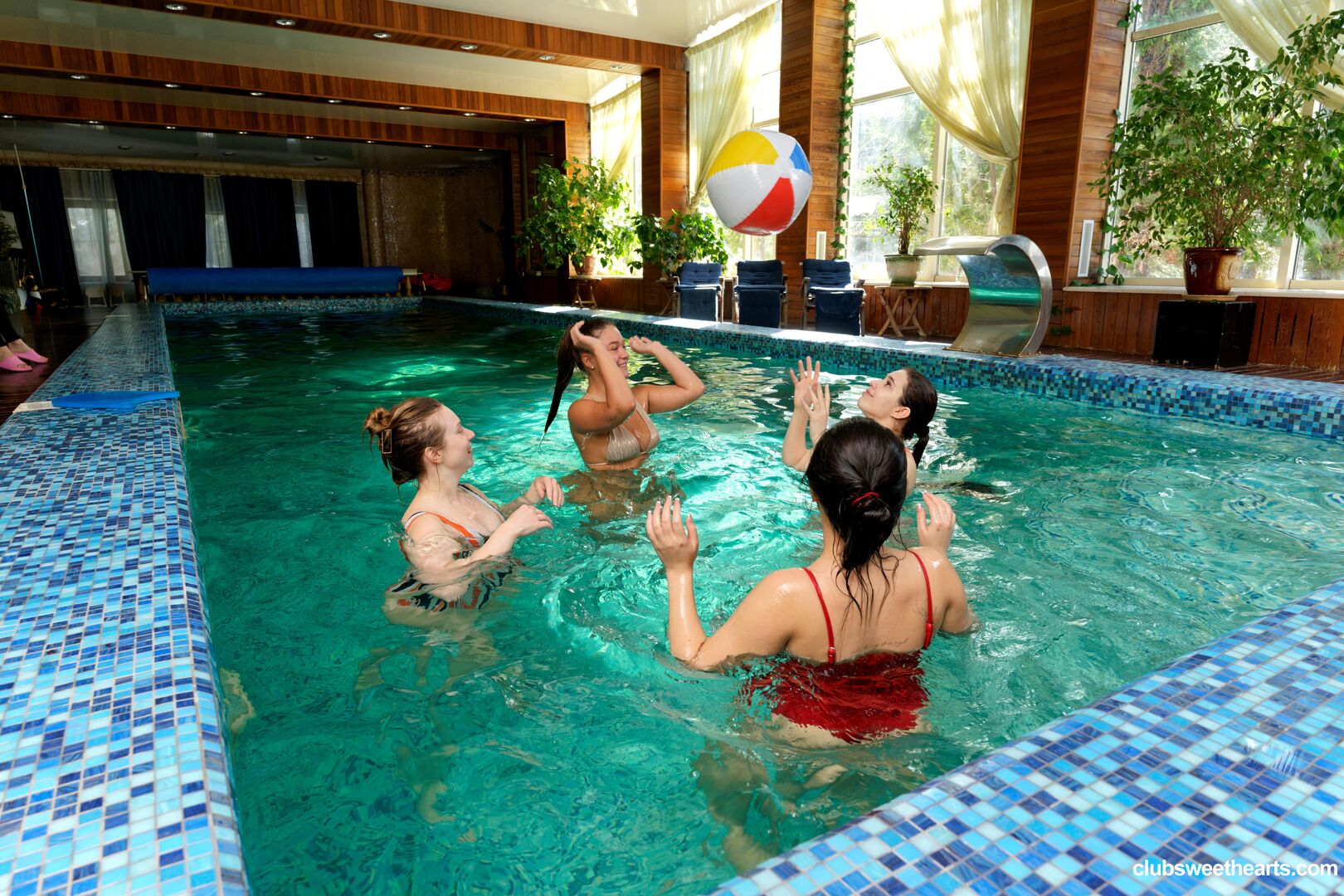 Pool splash - part 3/3