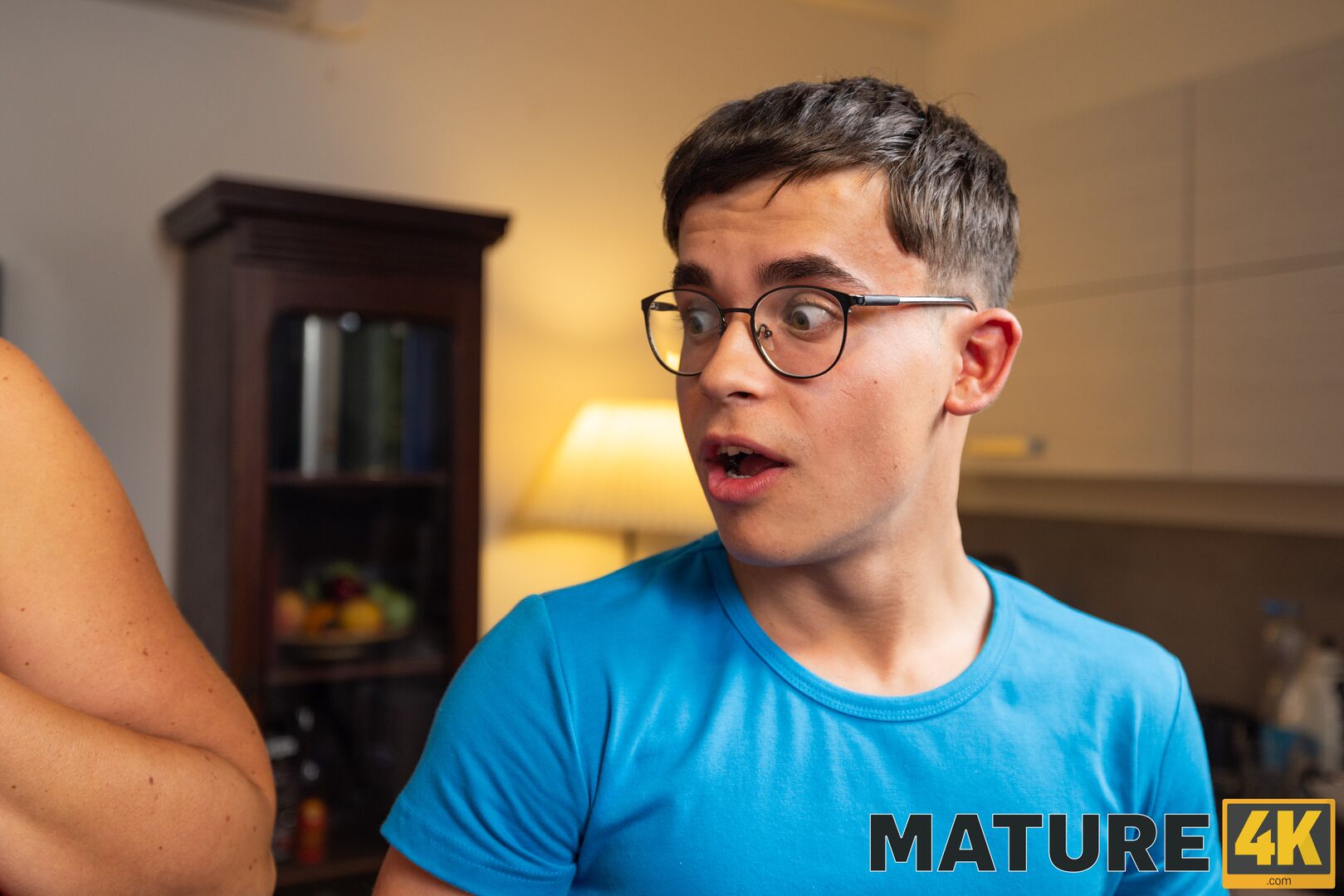 She Cruising