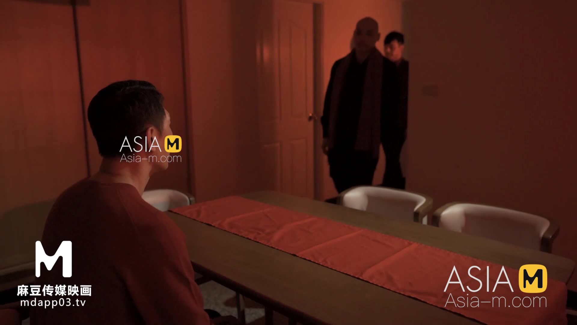 AsiaMedia: Sex Family