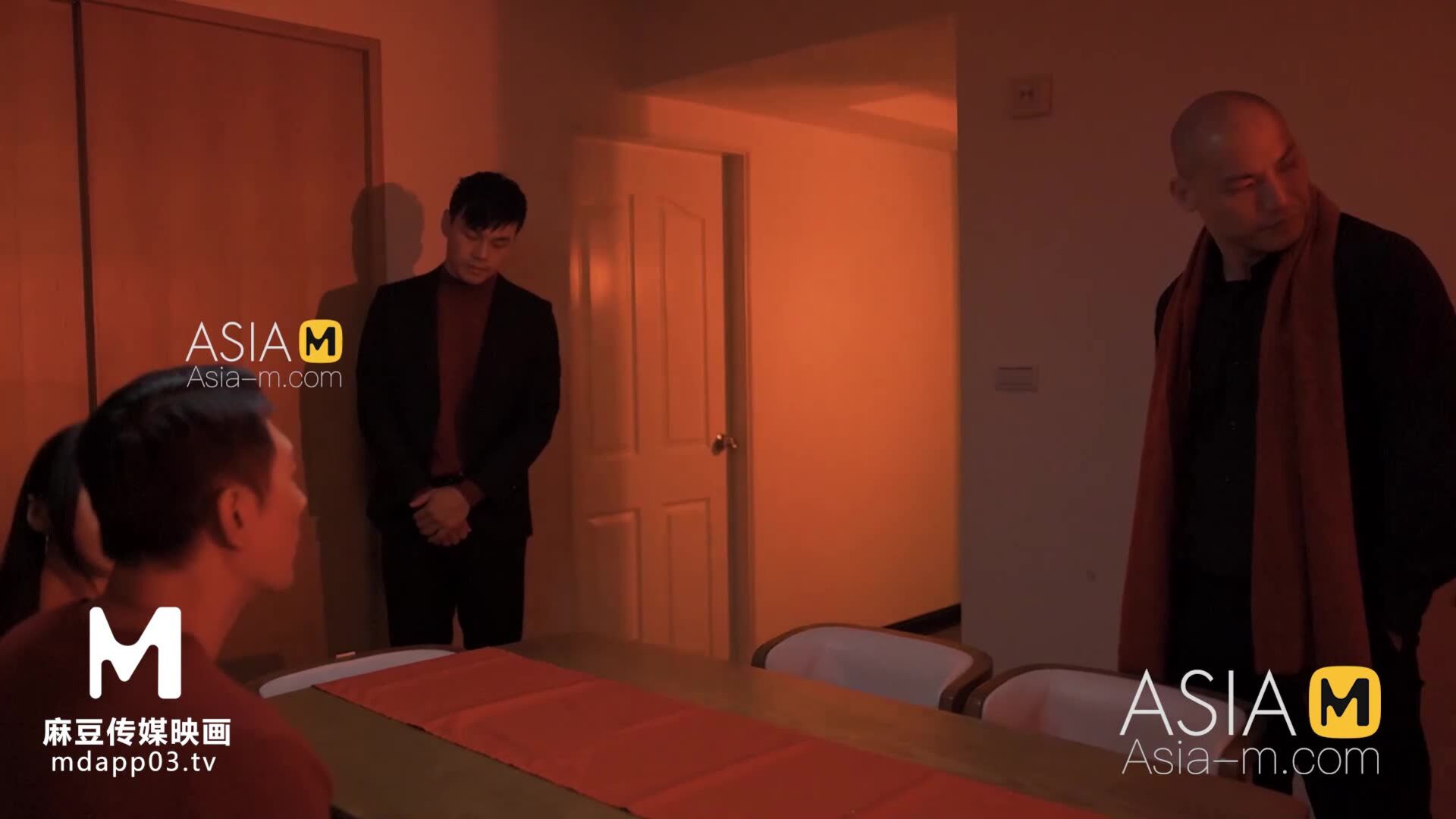 AsiaMedia: Sex Family