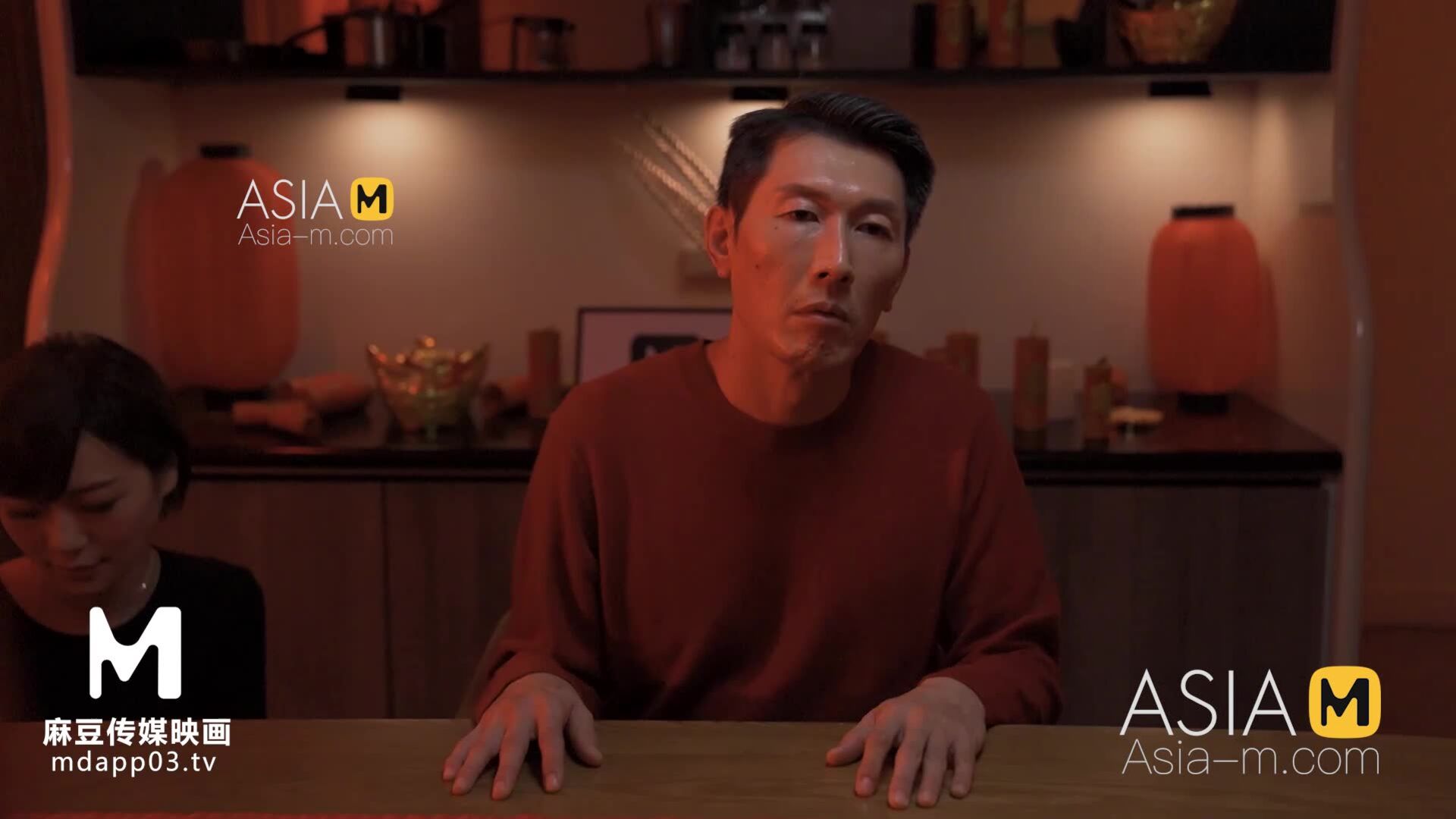 AsiaMedia: Sex Family