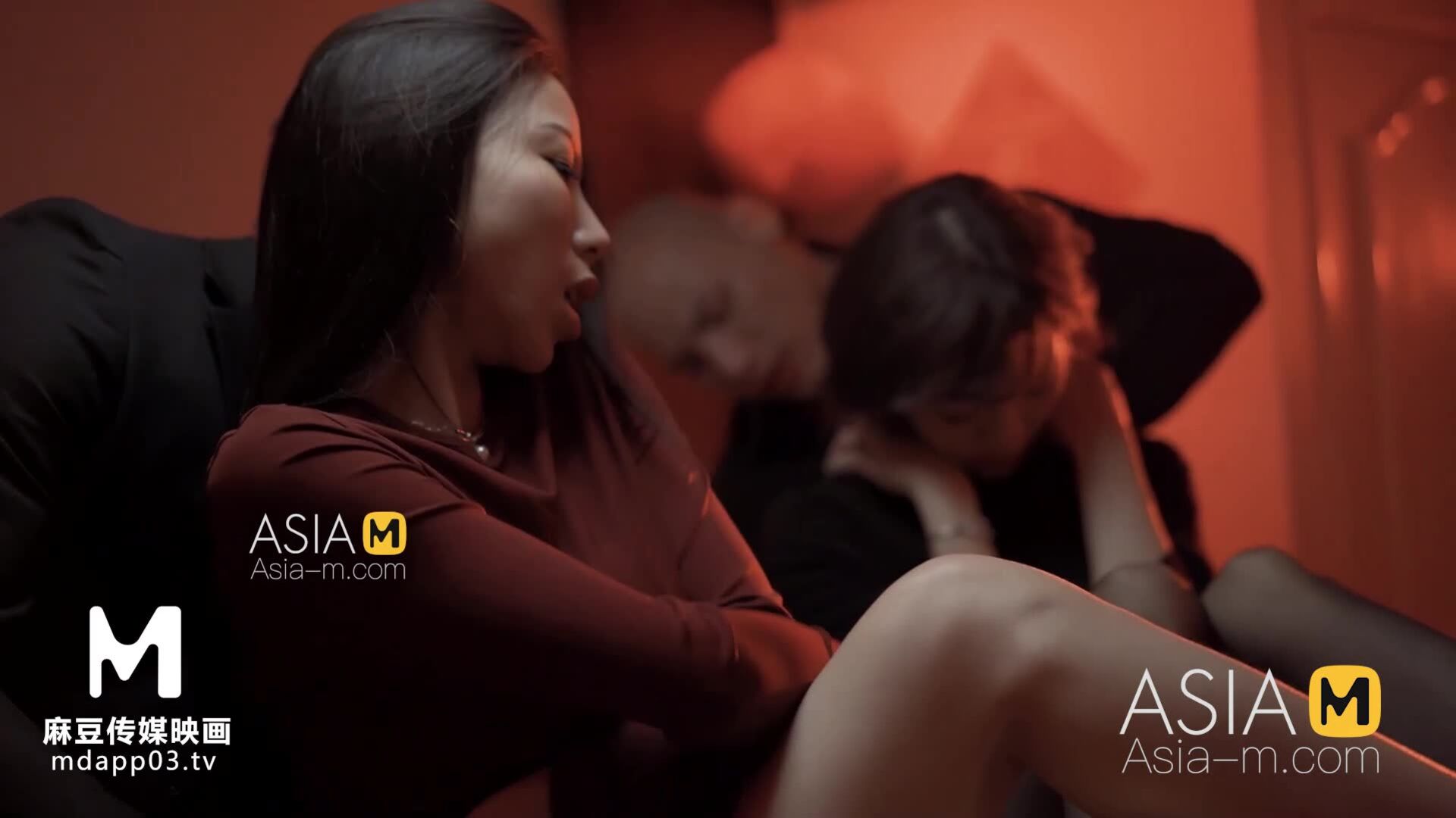 AsiaMedia: Sex Family