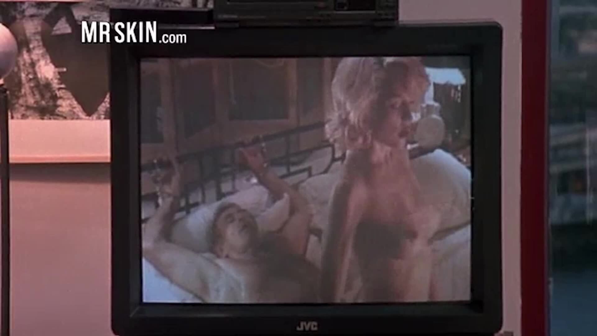 Reverse Cowgirl Scenes