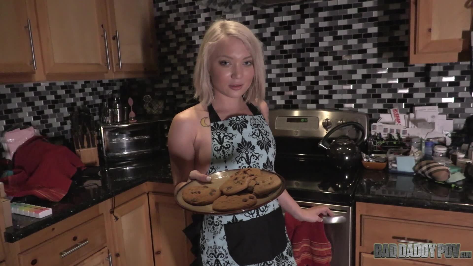 Dakota Skye Wants You To Have The Best Daddy's Day