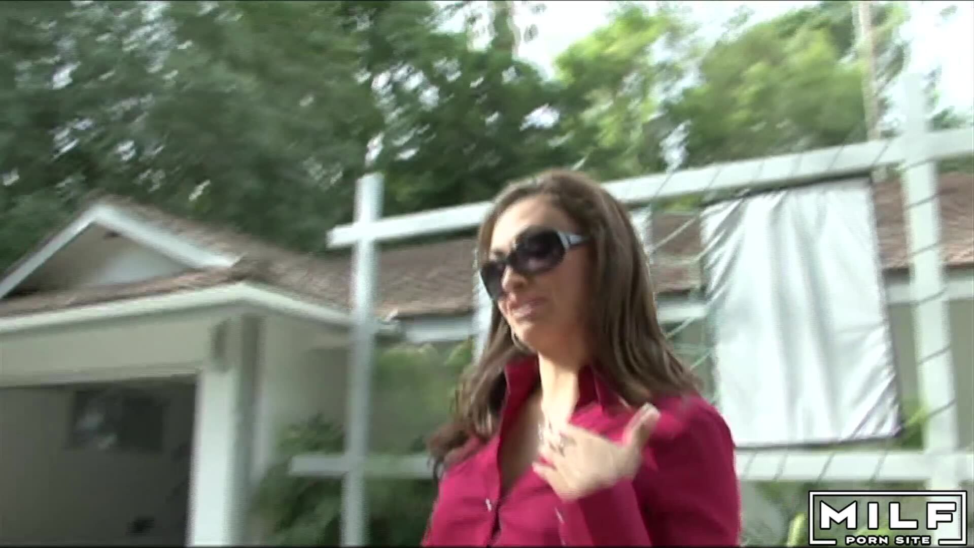 Hot MILF Gets Filled Up With BBC