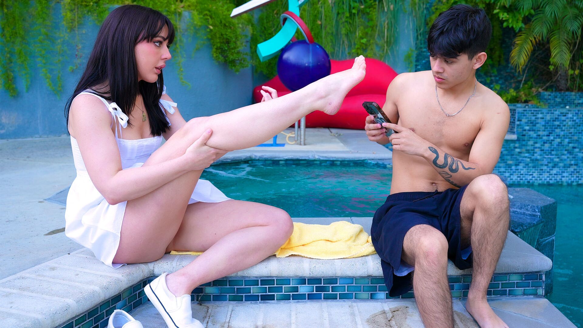C'mon... It's Only Feet Pics!?!?